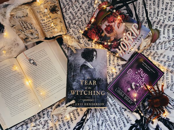 Spooky Books to Put You in an October Mood